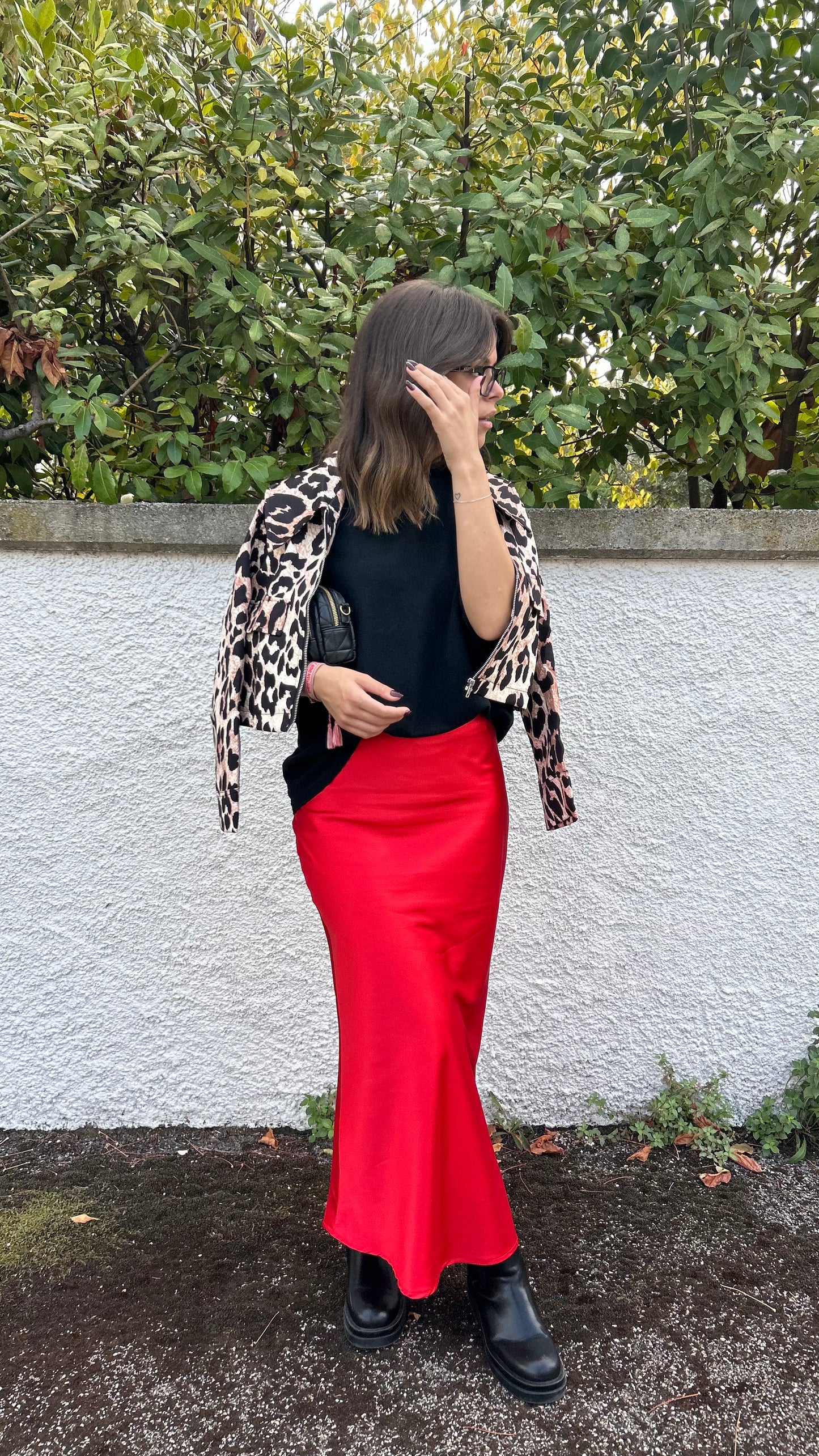 GONNA MIDI IN RASO RED